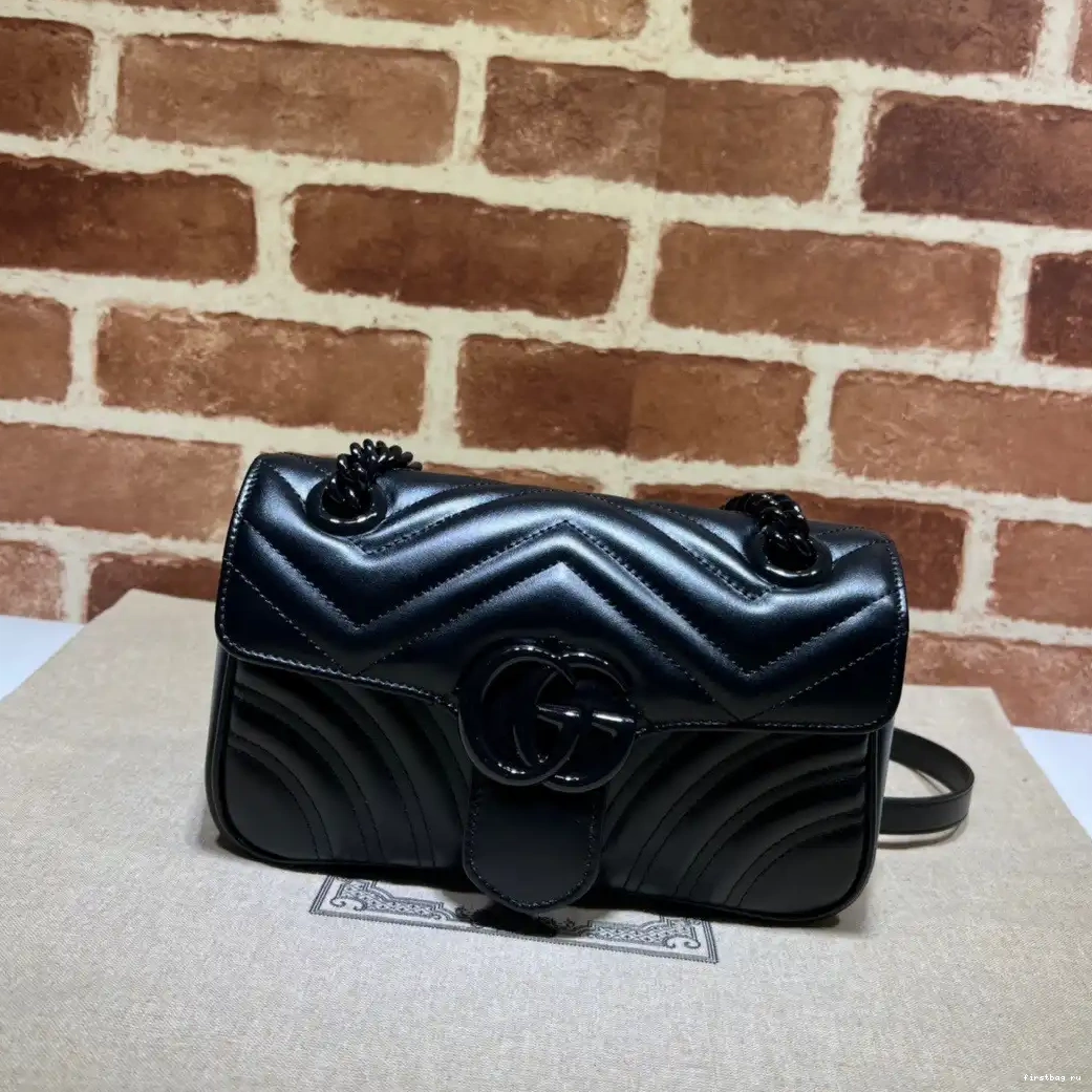 First bag ru 22CM GG Marmont GUCCI 0622